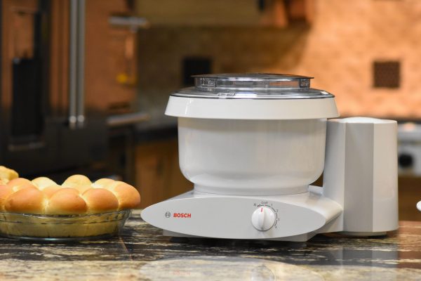 Bosch 6.5 Quart Mixer Bosch MUM6N10UC Universal Plus Stand